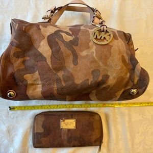 Michael Kors Grayson Tan soft Leather Camo Satchel Handbag